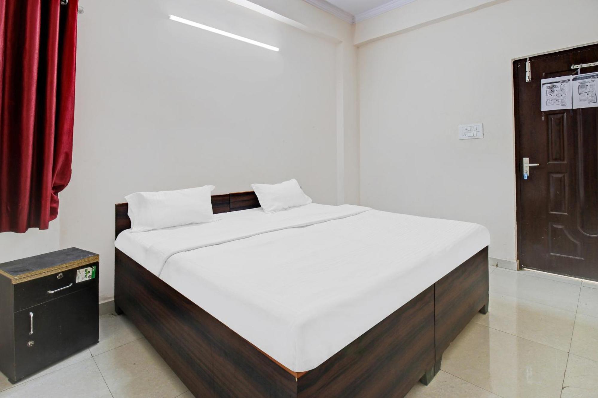 Hotel O Jr Hotel ラクナウ エクステリア 写真